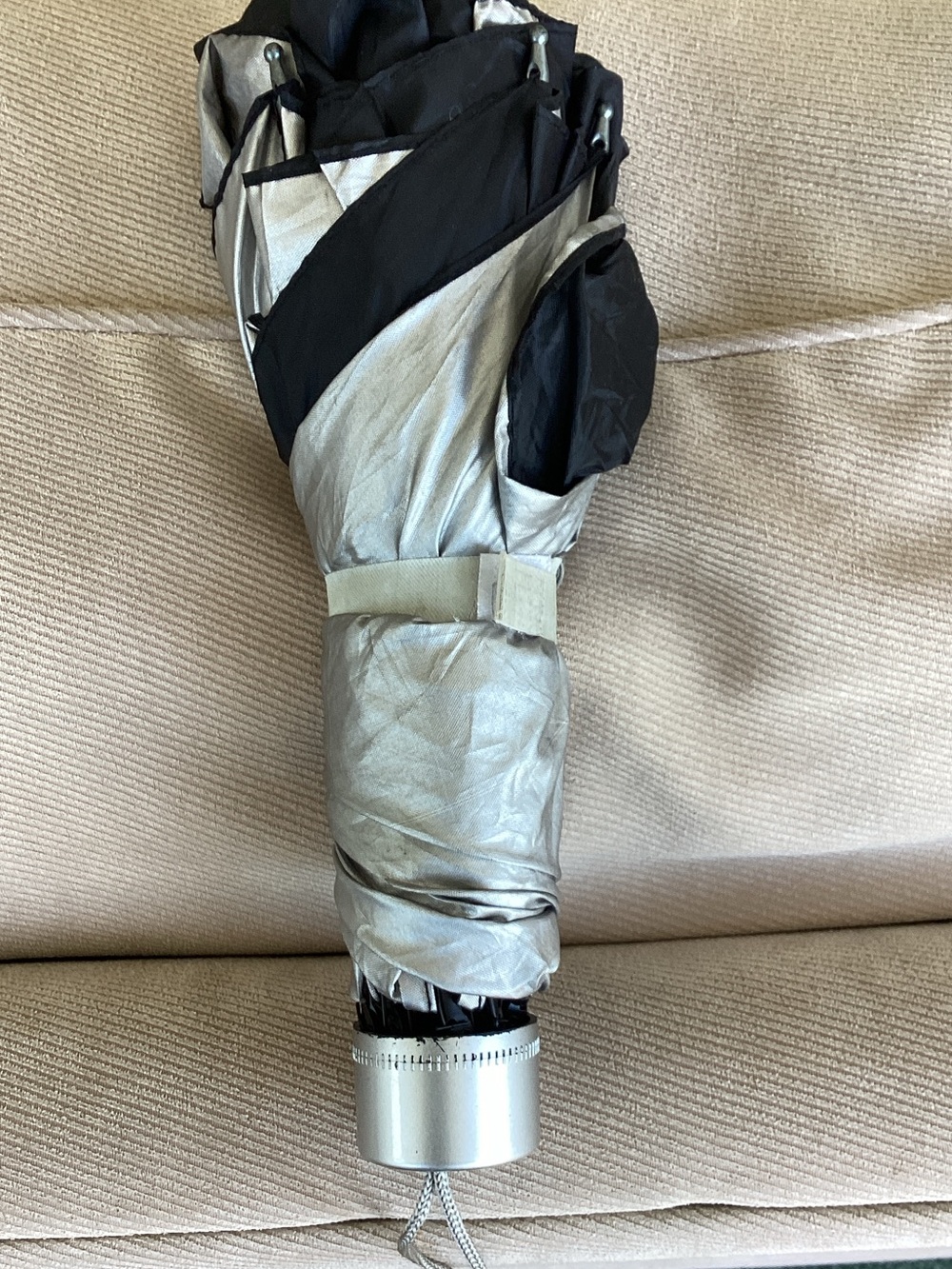 Compact Black and Silver Foldable Umbrella